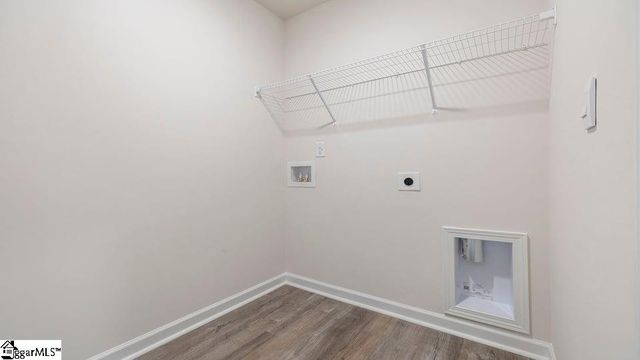 623 Oak Ridge Drive, Clinton, SC 29325