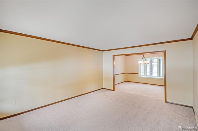 53645 Lambeth Court, Shelby Twp, MI 48316