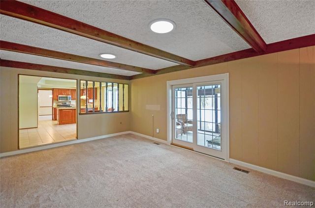 53645 Lambeth Court, Shelby Twp, MI 48316