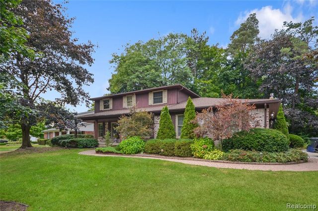 53645 Lambeth Court, Shelby Twp, MI 48316