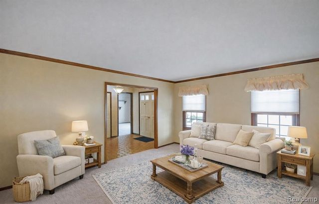 53645 Lambeth Court, Shelby Twp, MI 48316