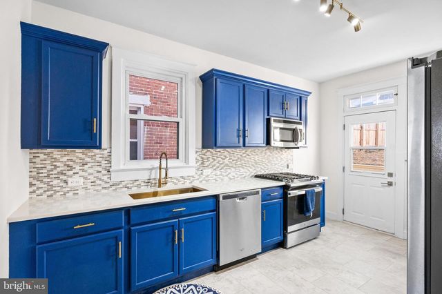 40 LAUREL ST, Lancaster, PA 17603