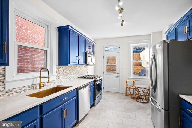 40 LAUREL ST, Lancaster, PA 17603