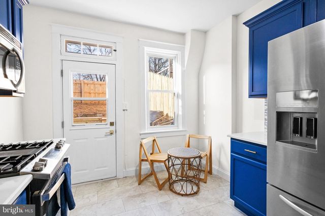 40 LAUREL ST, Lancaster, PA 17603