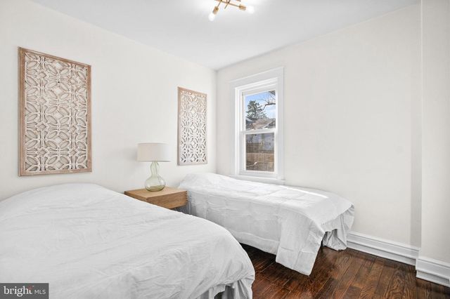 40 LAUREL ST, Lancaster, PA 17603