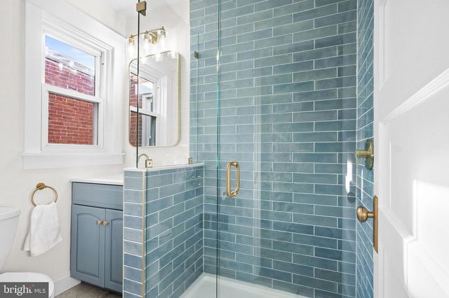 40 LAUREL ST, Lancaster, PA 17603