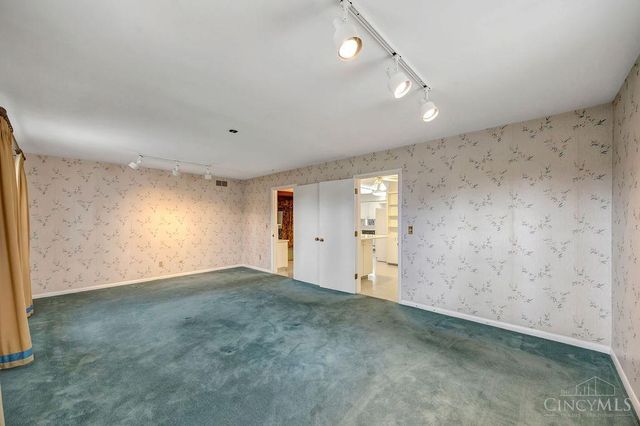 5180 Suwannee Drive, Fairfield, OH 45014