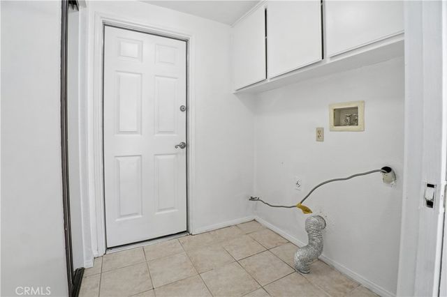 20592 Mockingbird Avenue, Apple Valley, CA 92308