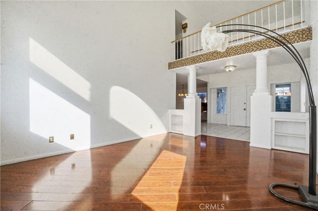 20592 Mockingbird Avenue, Apple Valley, CA 92308