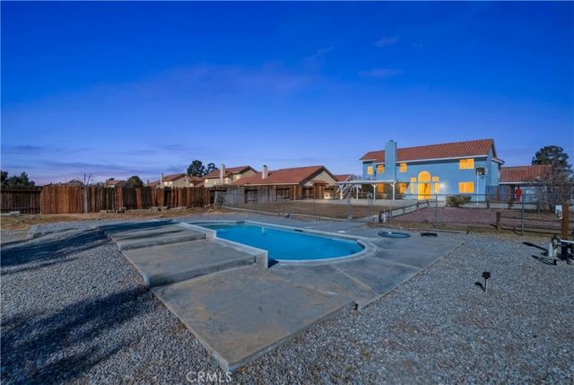 20592 Mockingbird Avenue, Apple Valley, CA 92308