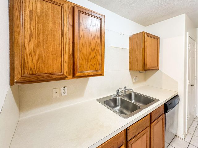 2006 Kilgore Road 101, Baytown, TX 77520