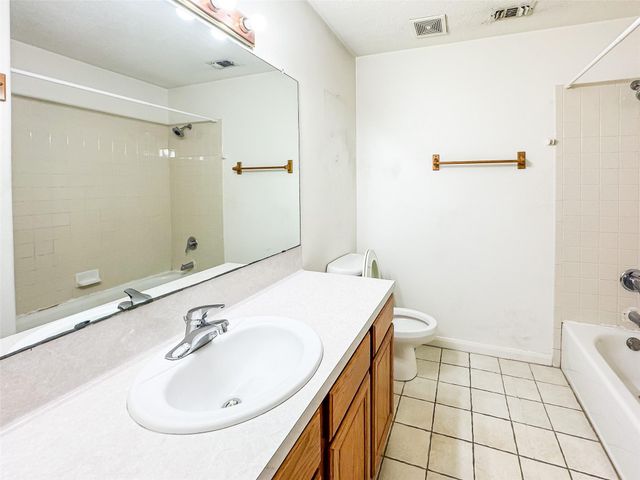 2006 Kilgore Road 101, Baytown, TX 77520