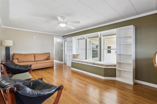 30127 GREEN BAY DRIVE, Tavares, FL 32778