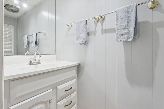 30127 GREEN BAY DRIVE, Tavares, FL 32778