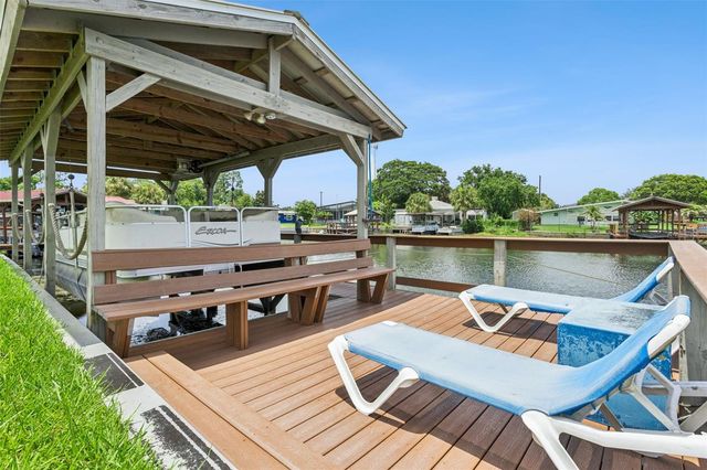 30127 GREEN BAY DRIVE, Tavares, FL 32778