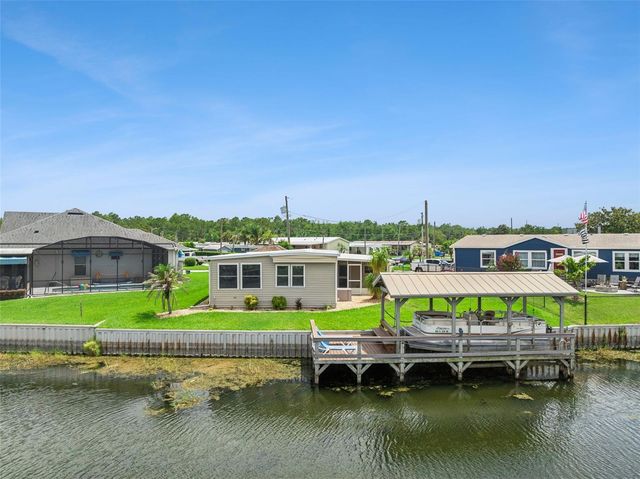 30127 GREEN BAY DRIVE, Tavares, FL 32778
