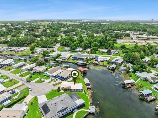 30127 GREEN BAY DRIVE, Tavares, FL 32778