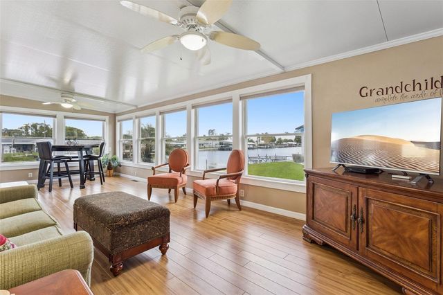 30127 GREEN BAY DRIVE, Tavares, FL 32778