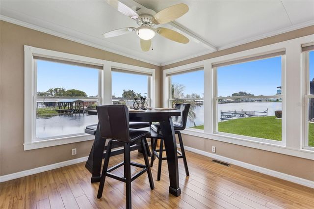 30127 GREEN BAY DRIVE, Tavares, FL 32778