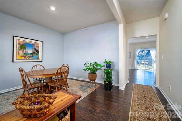 126 Amblers Knoll Road, Weaverville, NC 28787