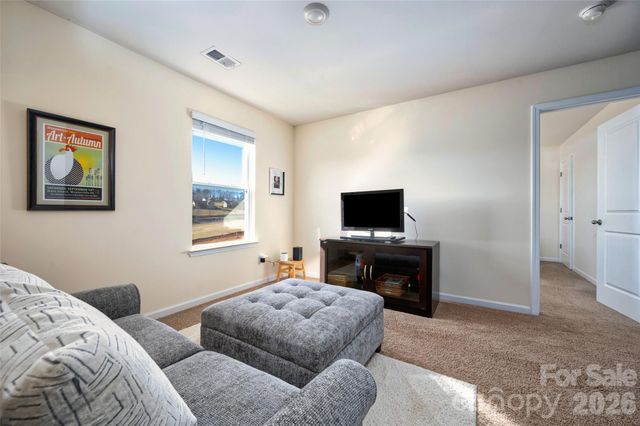 126 Amblers Knoll Road, Weaverville, NC 28787