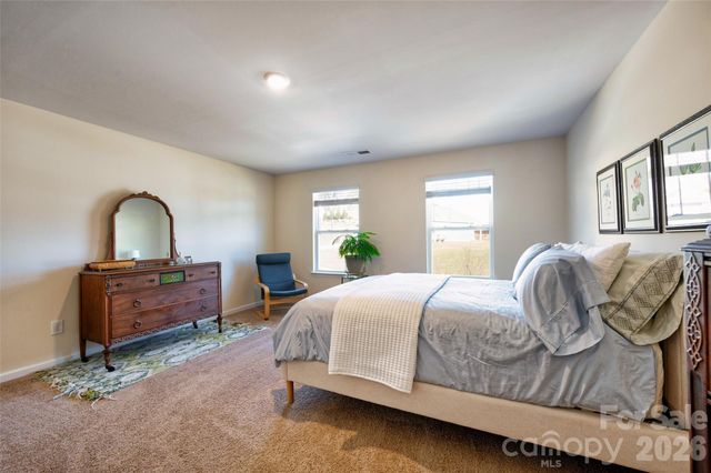 126 Amblers Knoll Road, Weaverville, NC 28787