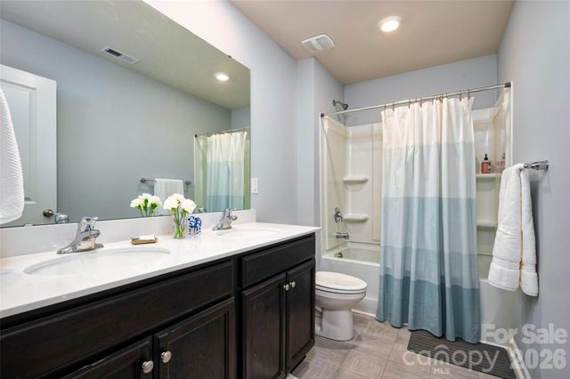 126 Amblers Knoll Road, Weaverville, NC 28787