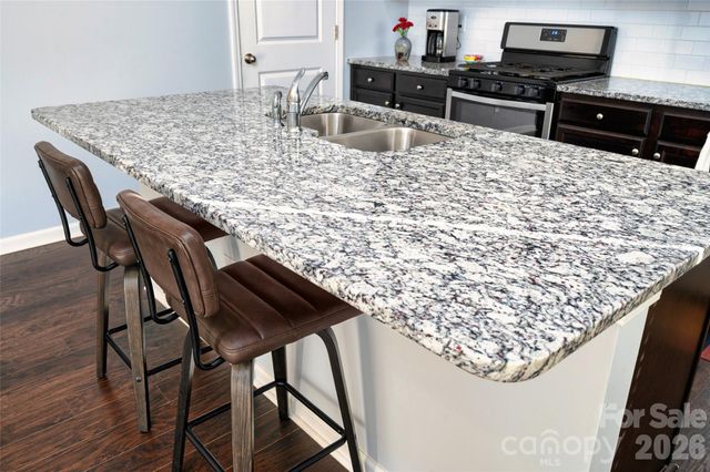 126 Amblers Knoll Road, Weaverville, NC 28787