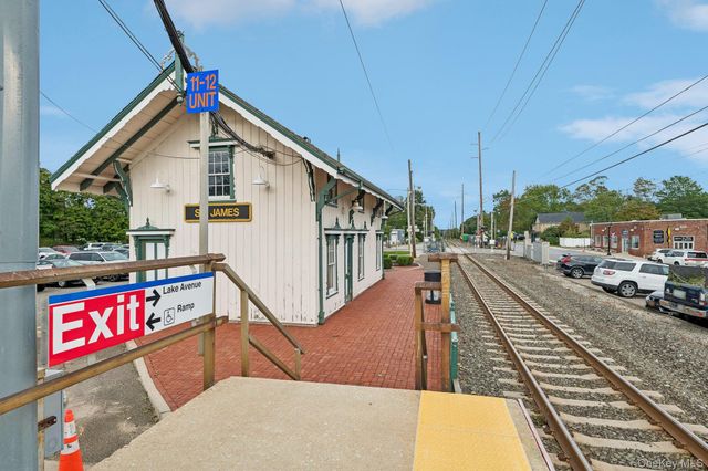 365 Van Buren Street, Saint James, NY 11780