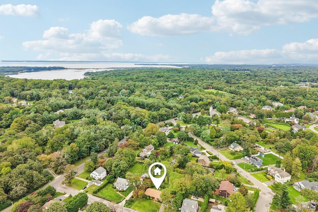 365 Van Buren Street, Saint James, NY 11780 — photo 3