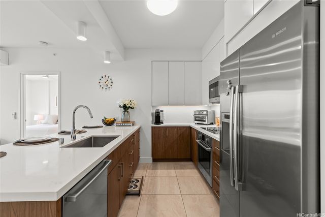 629 Keeaumoku Street 3402, Honolulu, HI 96814