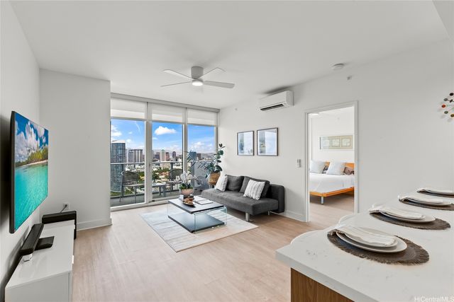 629 Keeaumoku Street 3402, Honolulu, HI 96814