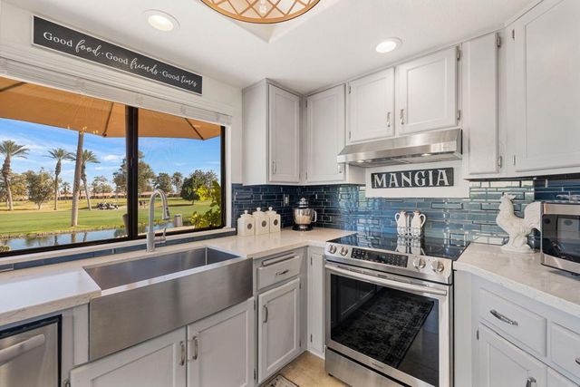 41700 Kansas Street, Palm Desert, CA 92211