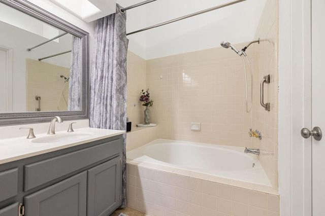 41700 Kansas Street, Palm Desert, CA 92211