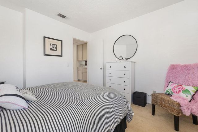 41700 Kansas Street, Palm Desert, CA 92211