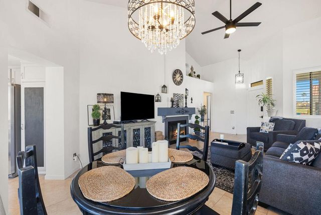 41700 Kansas Street, Palm Desert, CA 92211