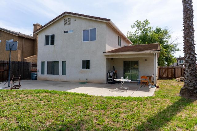 3529 Paseo Verde Ave, Merced, CA 95348