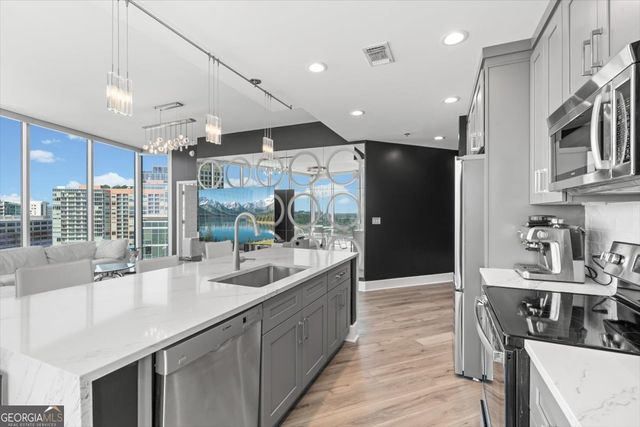 1080 Peachtree Street NE 2110, Atlanta, GA 30309