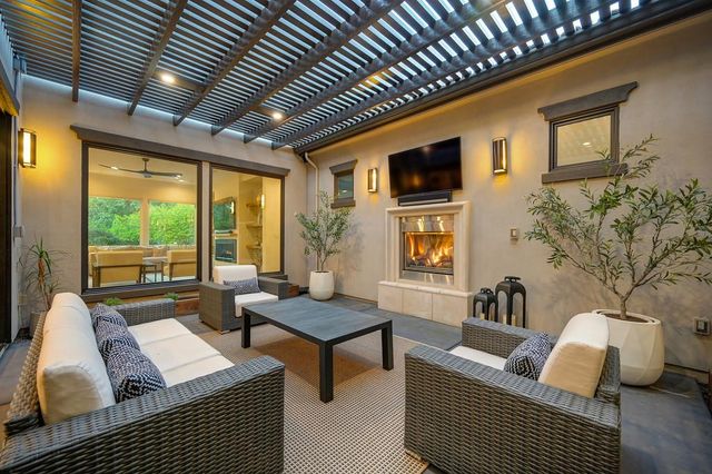6092 Monet Way, El Dorado Hills, CA 95762