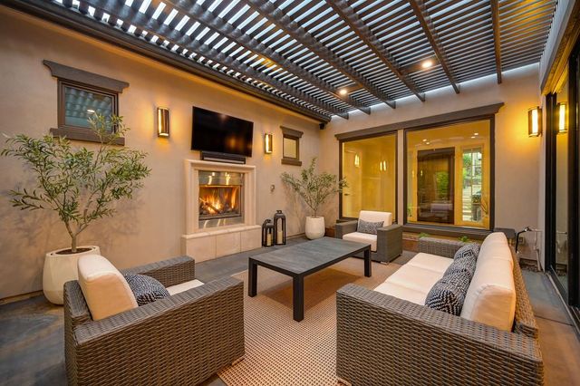 6092 Monet Way, El Dorado Hills, CA 95762