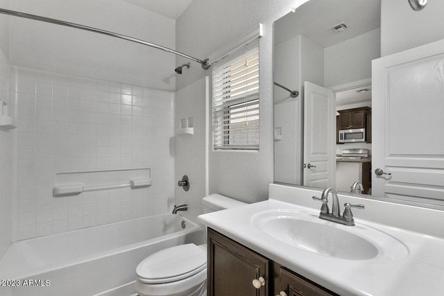 1675 W PELICAN Drive, Chandler, AZ 85286