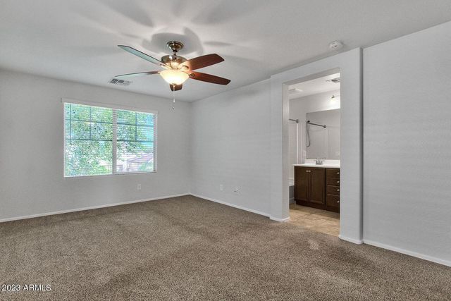 1675 W PELICAN Drive, Chandler, AZ 85286