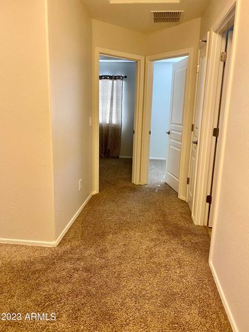 1675 W PELICAN Drive, Chandler, AZ 85286