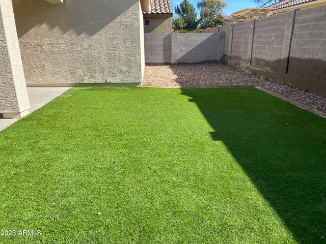 1675 W PELICAN Drive, Chandler, AZ 85286