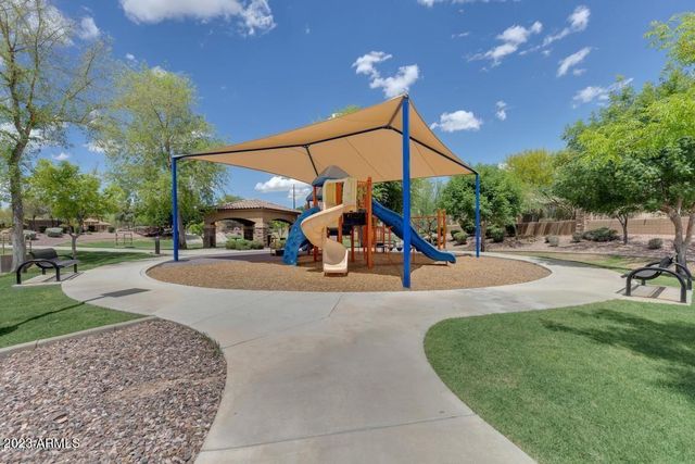 1675 W PELICAN Drive, Chandler, AZ 85286