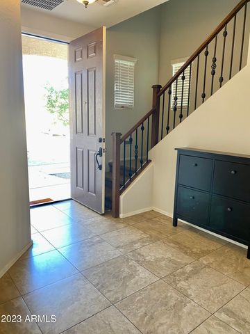 1675 W PELICAN Drive, Chandler, AZ 85286