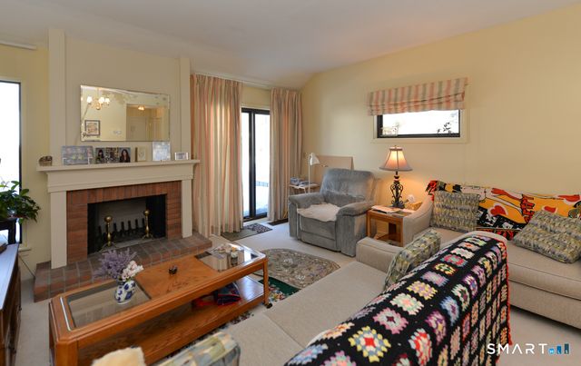 968 Heritage Village A, Southbury, CT 06488