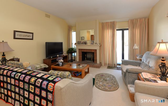 968 Heritage Village A, Southbury, CT 06488