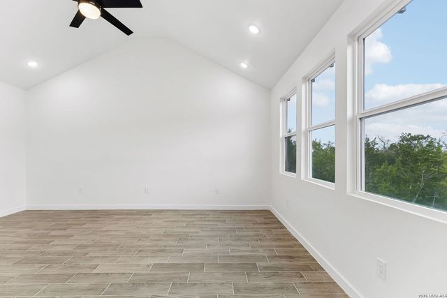 329 Bluebonnet Breeze, Canyon Lake, TX 78133