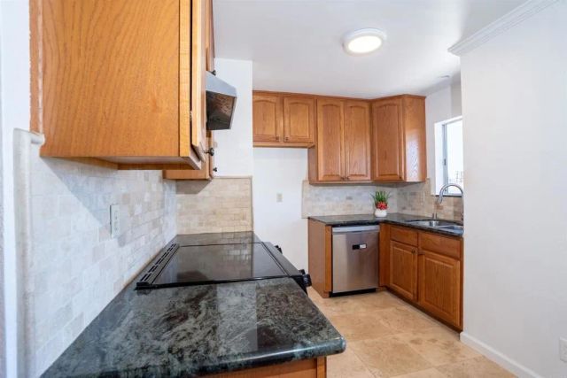 569 E Street 14, Chula Vista, CA 91910